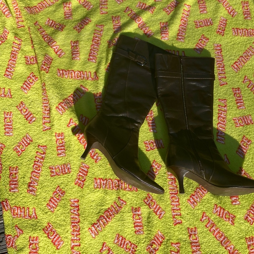 Brown high heel boots with a buckle size 9 for Woman